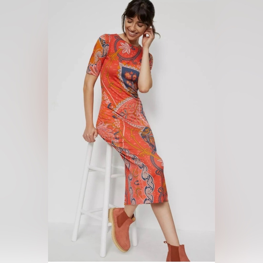 Farm Rio Anthropologie Giannina
Knit Midi Dress Printed Orange Zip, Size XL